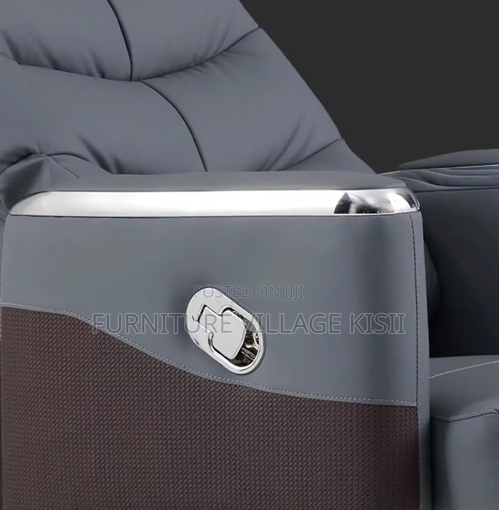 Office Chair: Executive Leather Office Chair