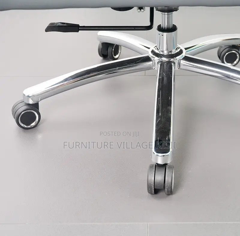 Office Chair: Executive Leather Office Chair