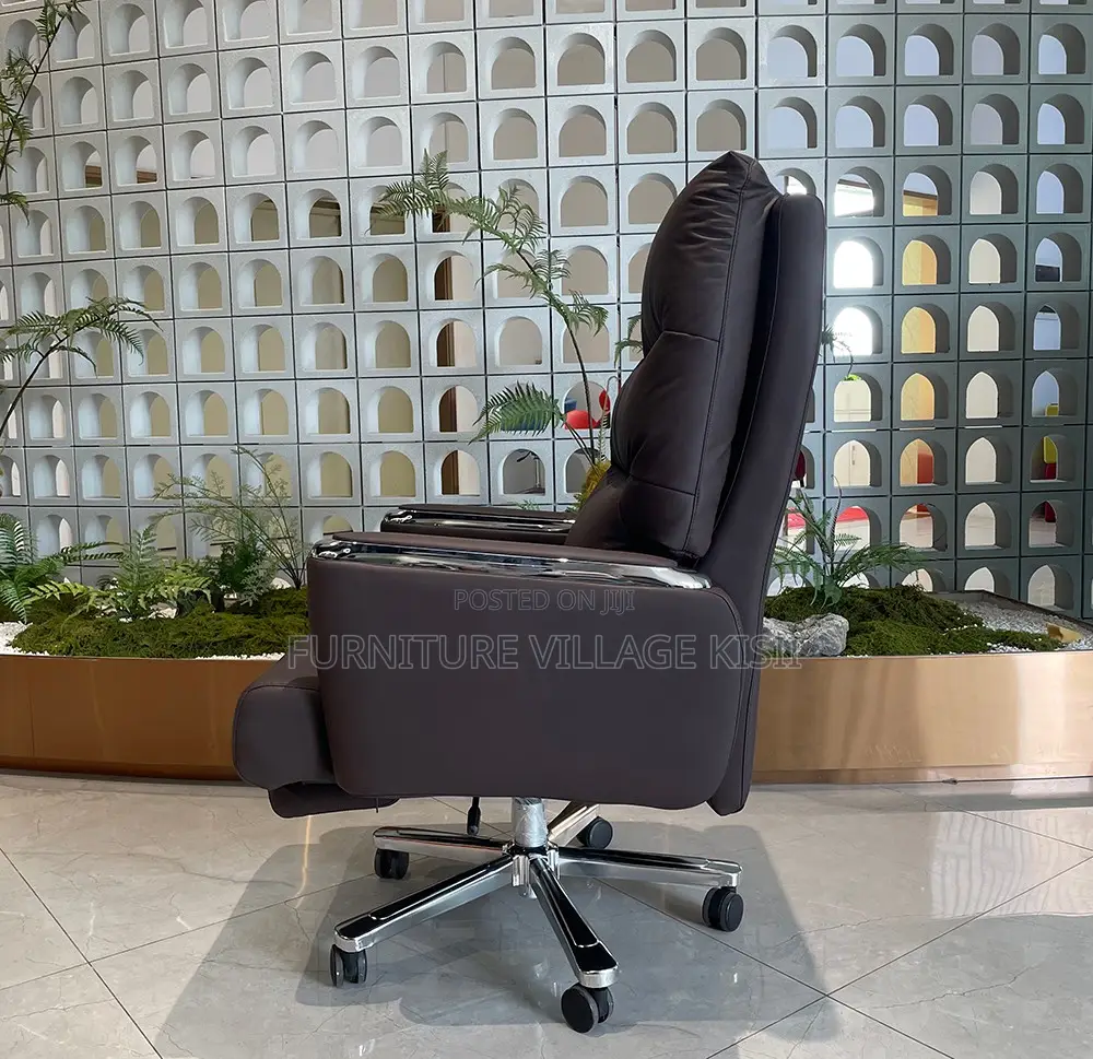 Office Chair: Executive Leather Office Chair