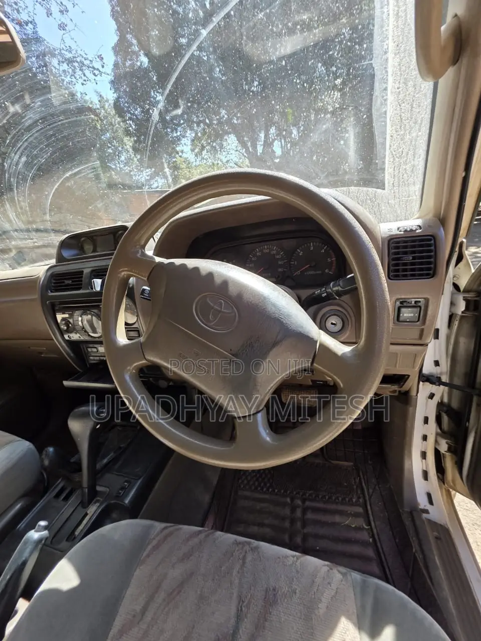 Toyota Land Cruiser Prado 2000 Gray