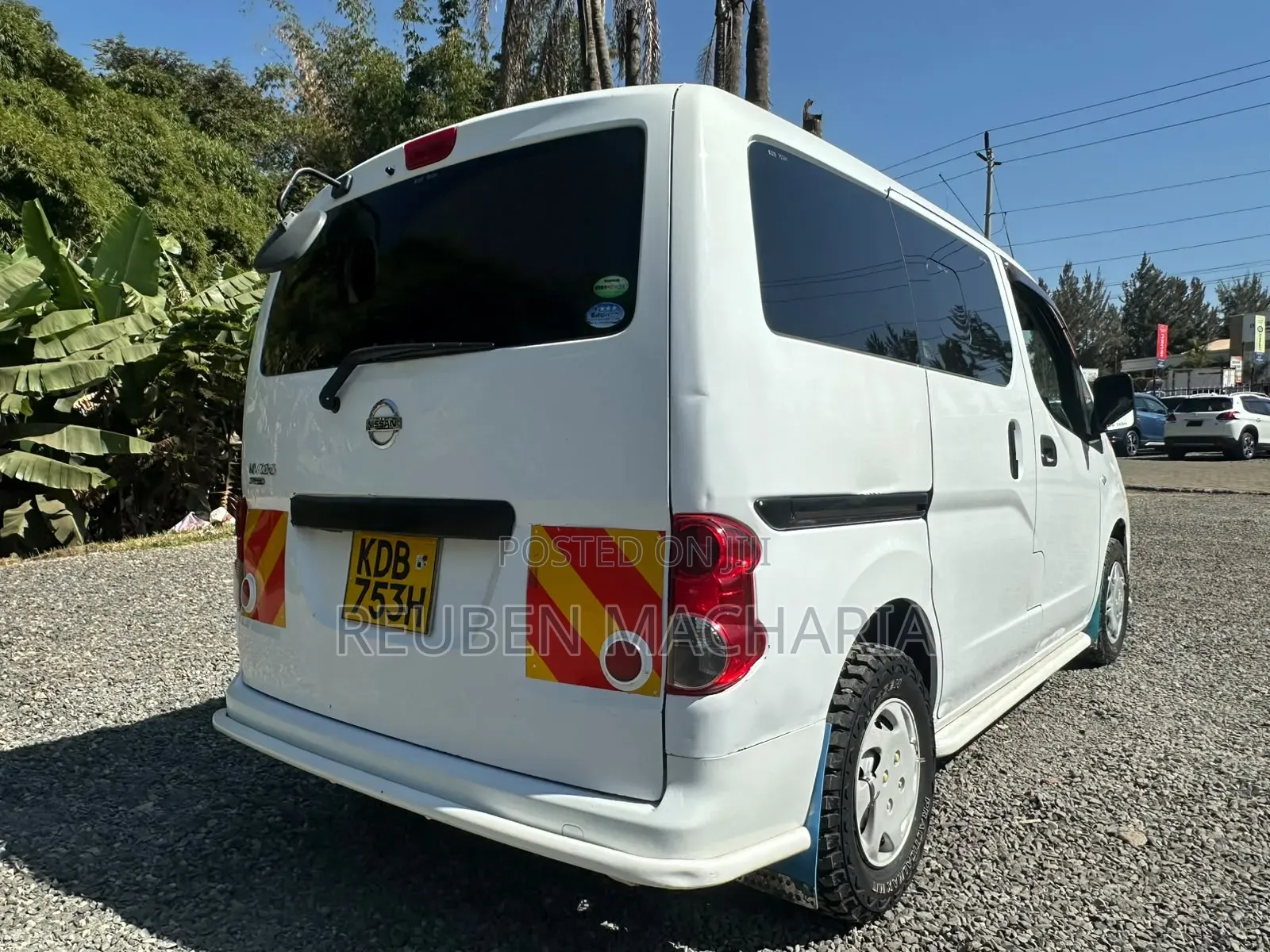 Nissan NV1500 2014 White