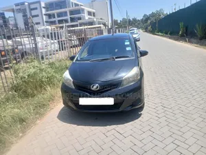 Toyota Vitz 2012 Black