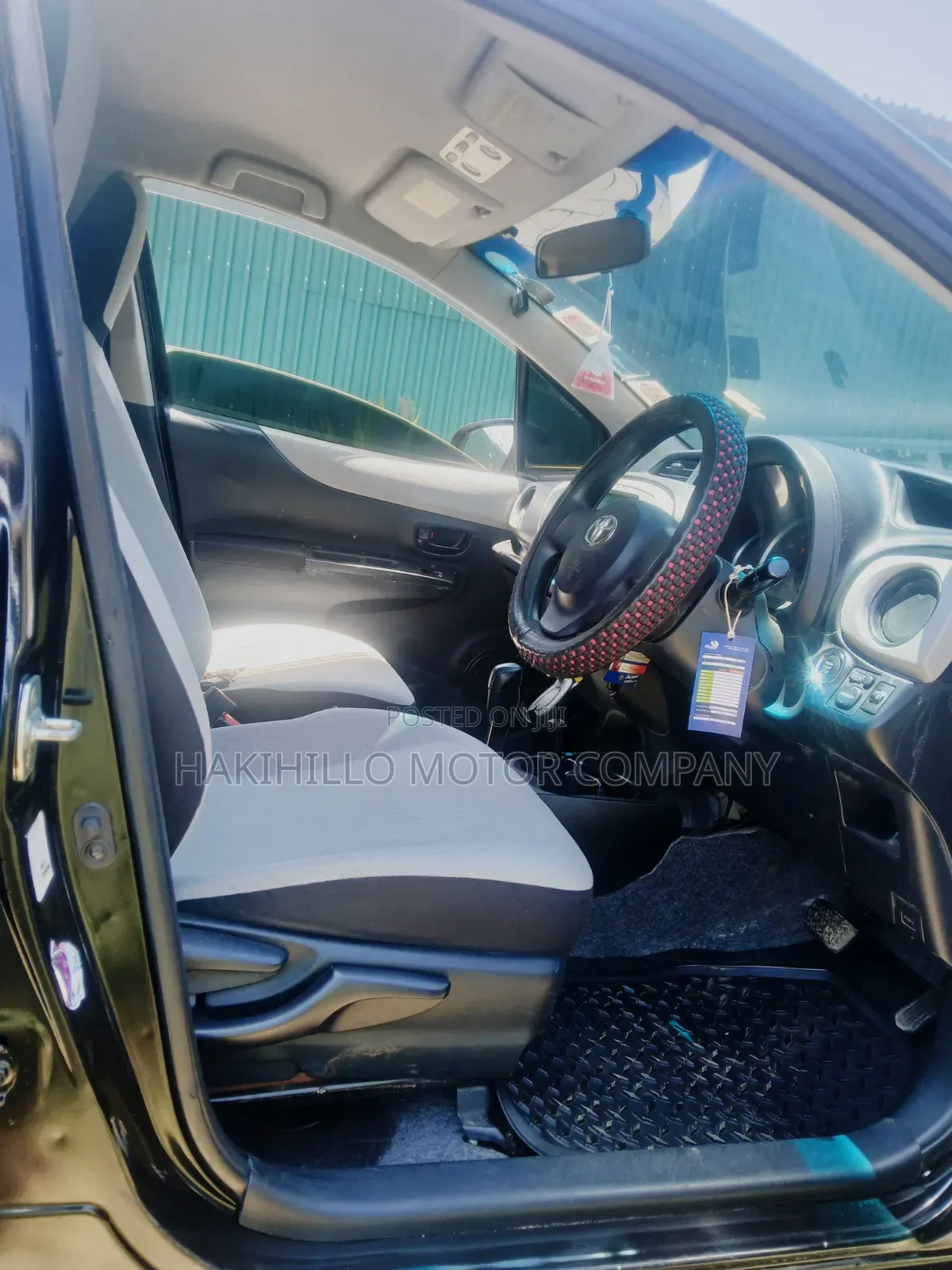 Toyota Vitz 2012 Black