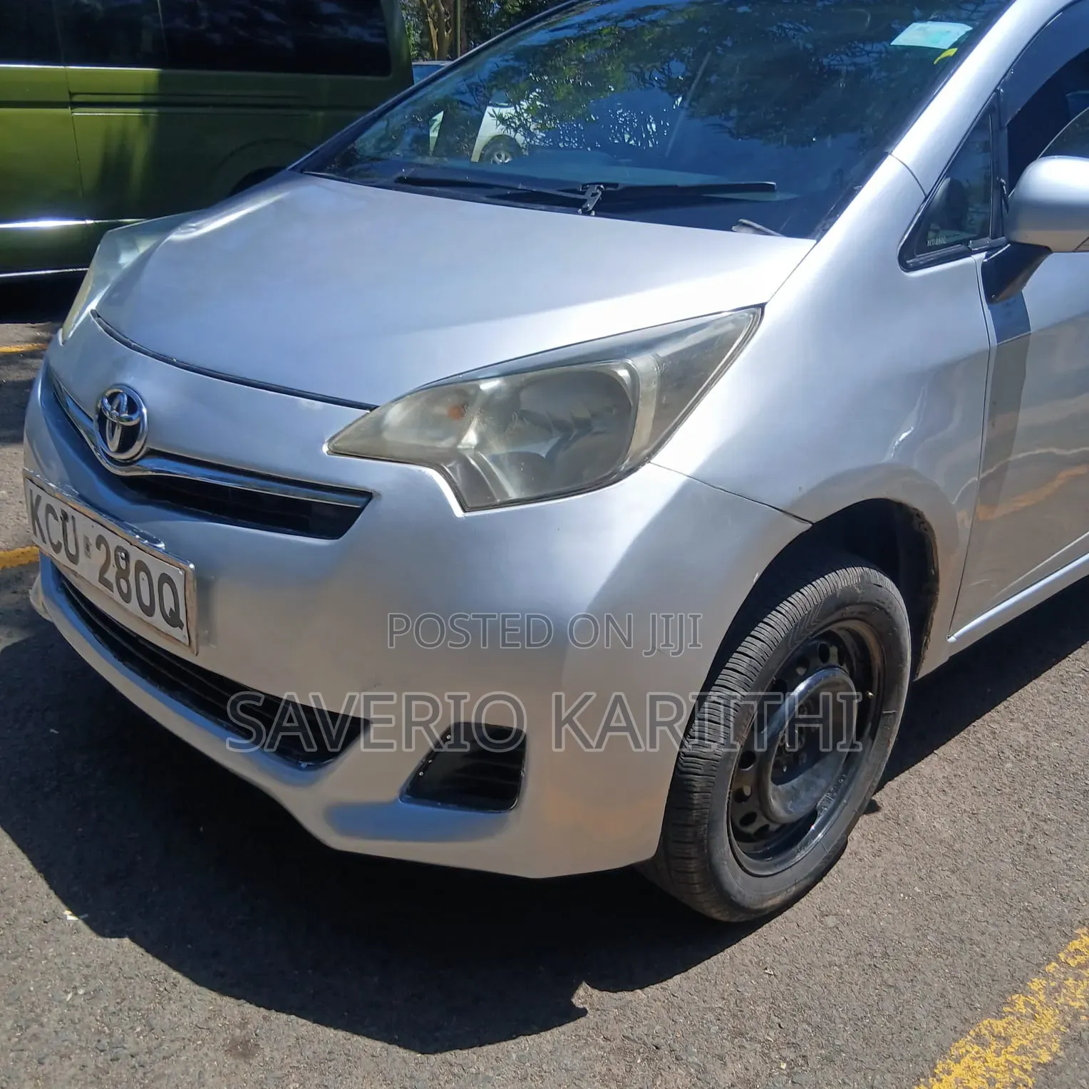 Toyota Ractis 2013 Silver