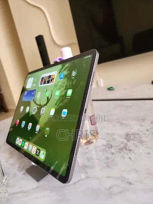 New Apple iPad Pro 12.9 (2022) 128 GB Gray