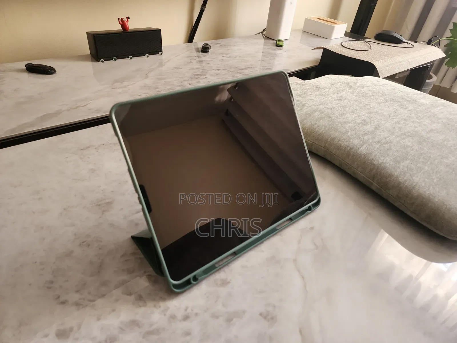 New Apple iPad Pro 12.9 (2022) 128 GB Gray