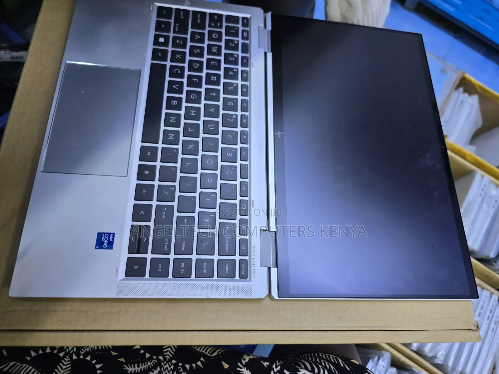 Laptop HP EliteBook 1040 G8 16GB Intel Core i7 SSD 1T