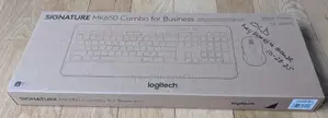 Logitech Signature MK650 Combo Wireless Mouse and Keyboard Business