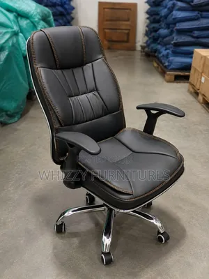 Office Chair; Luxury Swivel Office Chair