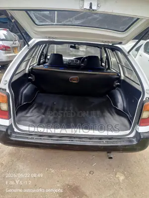 Toyota Corolla Hatchback 1995 White