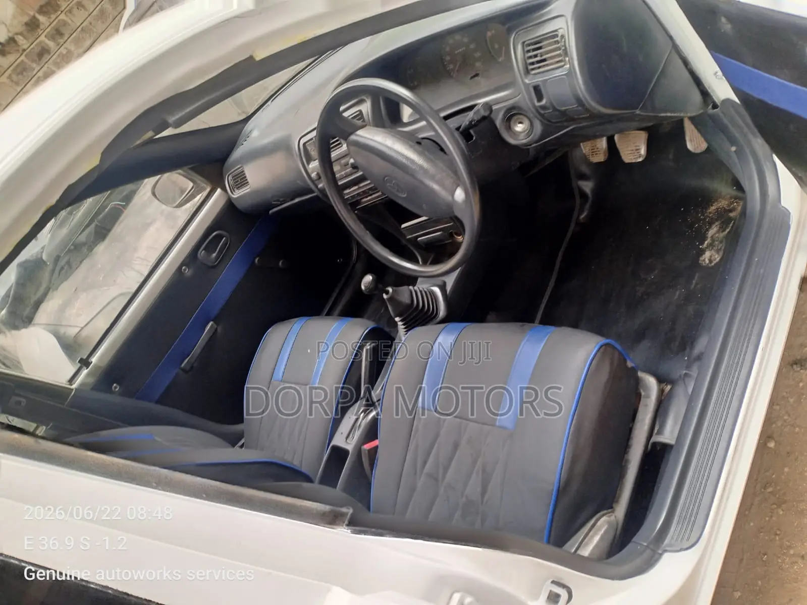 Toyota Corolla Hatchback 1995 White