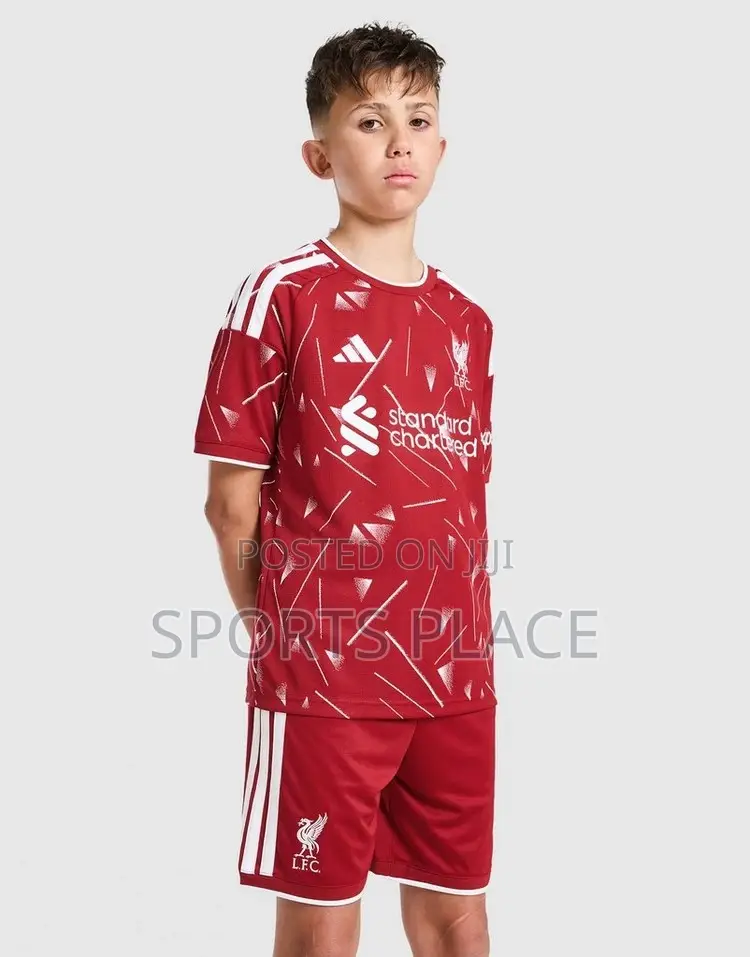 Adidas New Kids Liverpool Home 26/27 Jersey.