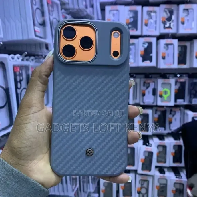 iPhone 17 ProMax Stripped Spigen Cases