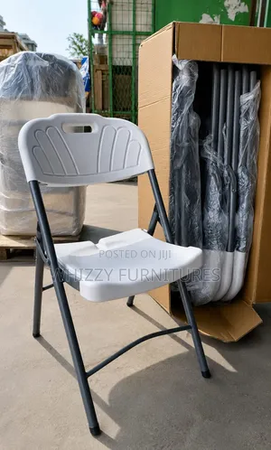 Portable Folding Chairs _Multiple Colors
