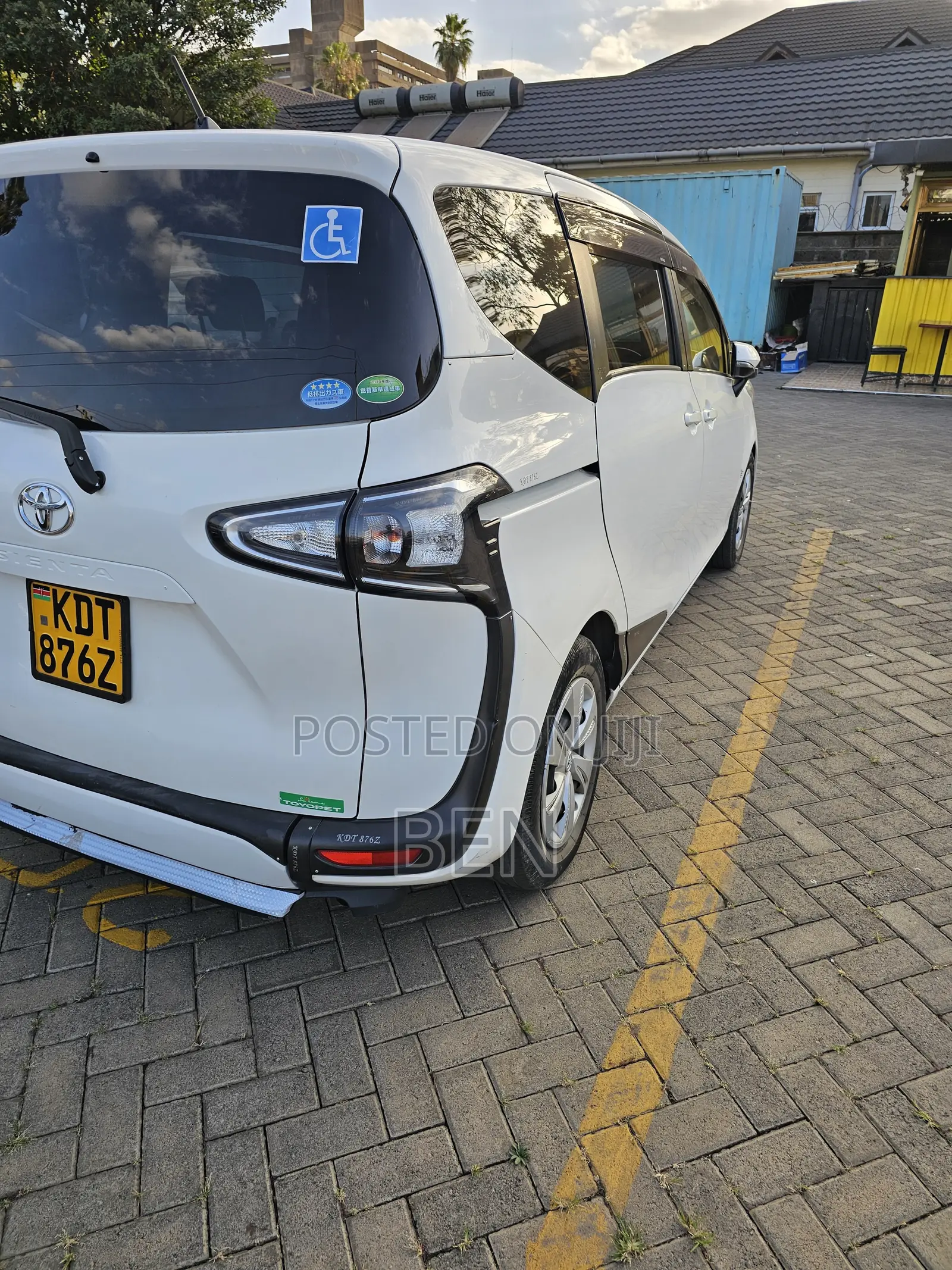 Toyota Sienta 1.5 FWD 2019 White