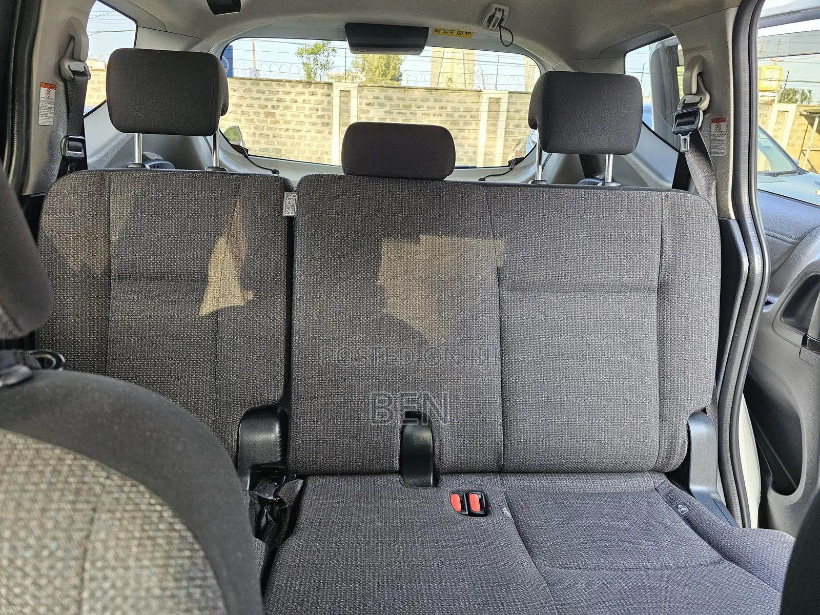 Toyota Sienta 1.5 FWD 2019 White