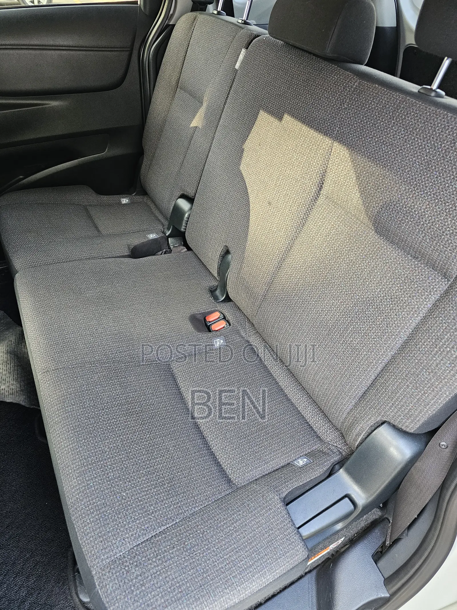 Toyota Sienta 1.5 FWD 2019 White