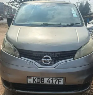Nissan NP200 2013 Gray