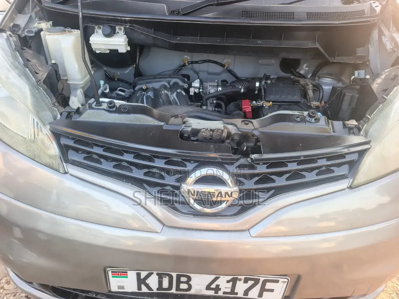 Nissan NP200 2013 Gray