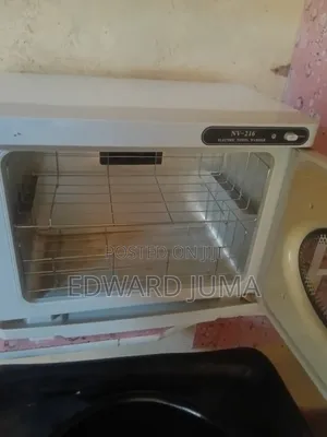 NV-216 Electric Towel Warmer/Uv Sterilizer