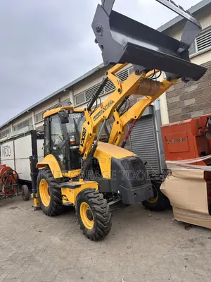Heavy Duty Mahindra Backhoe Loader