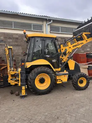 Heavy Duty Mahindra Backhoe Loader