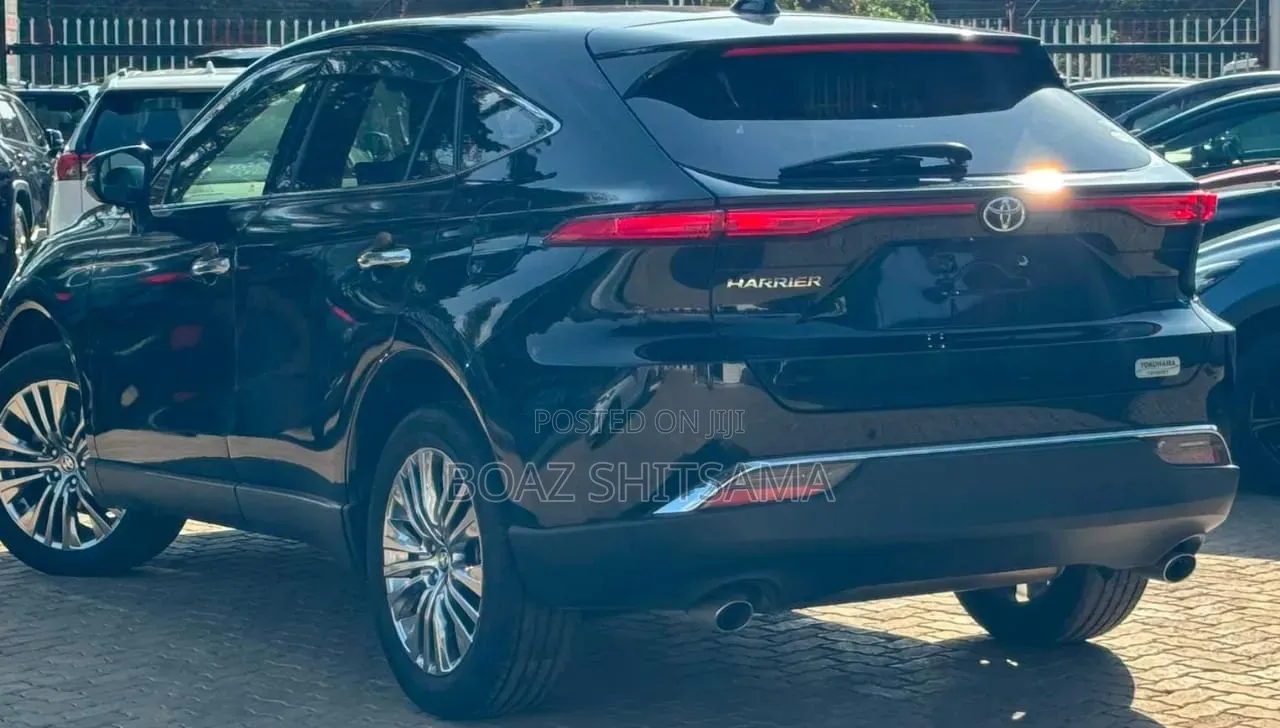 Toyota Harrier 2020 Black