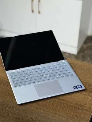 New Laptop Dell Inspiron 14 Plus 7440 16GB Intel Core i7 SSD 1T