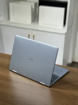 New Laptop Dell Inspiron 14 Plus 7440 16GB Intel Core i7 SSD 1T