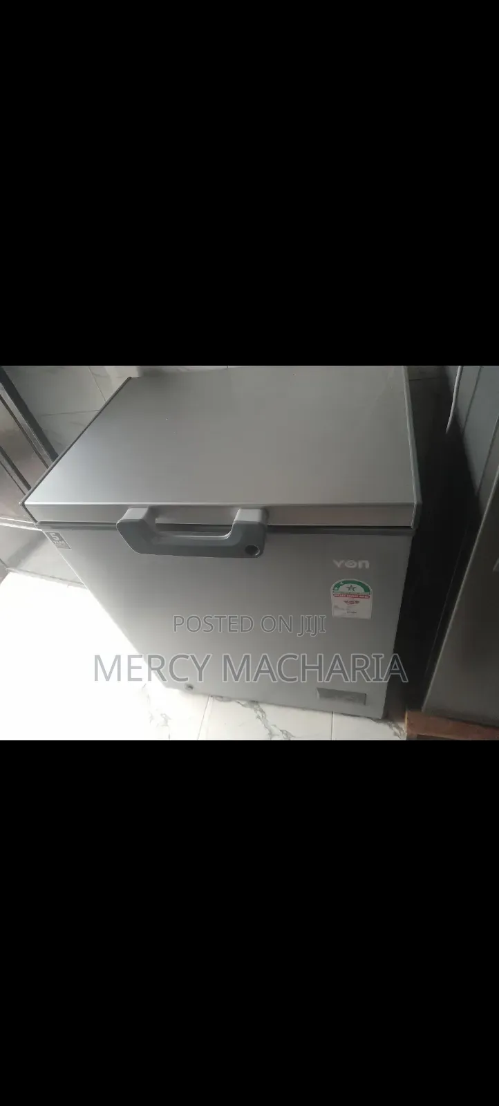 Von Hotpoint Chest Freezer. 142litres