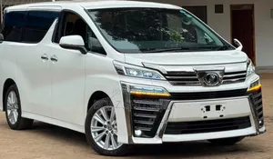 Toyota Vellfire 2019 White