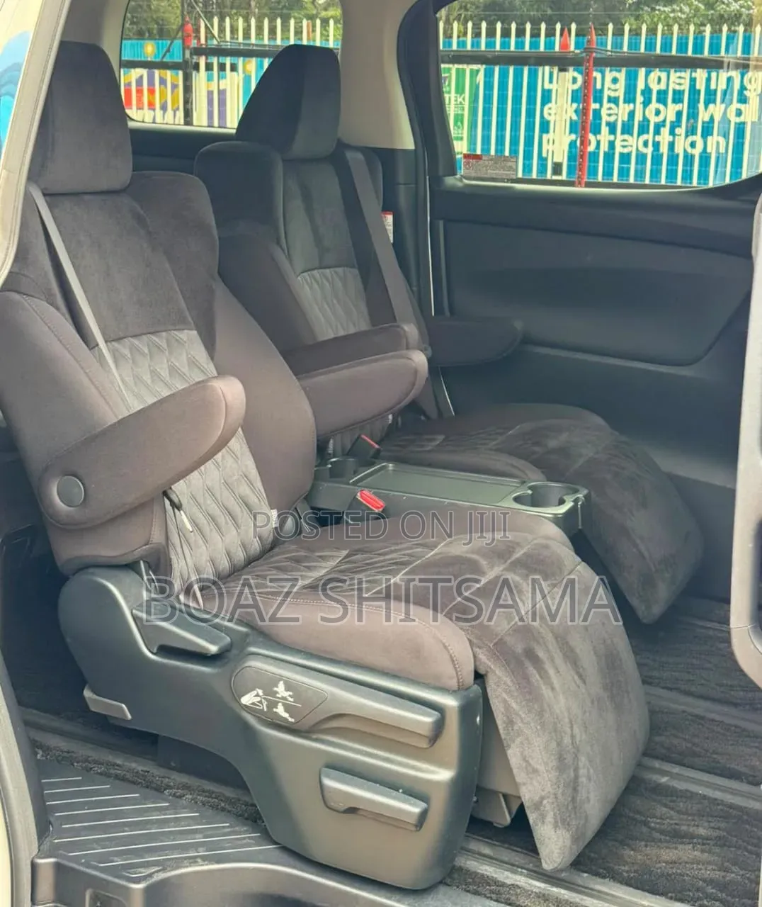 Toyota Vellfire 2019 White