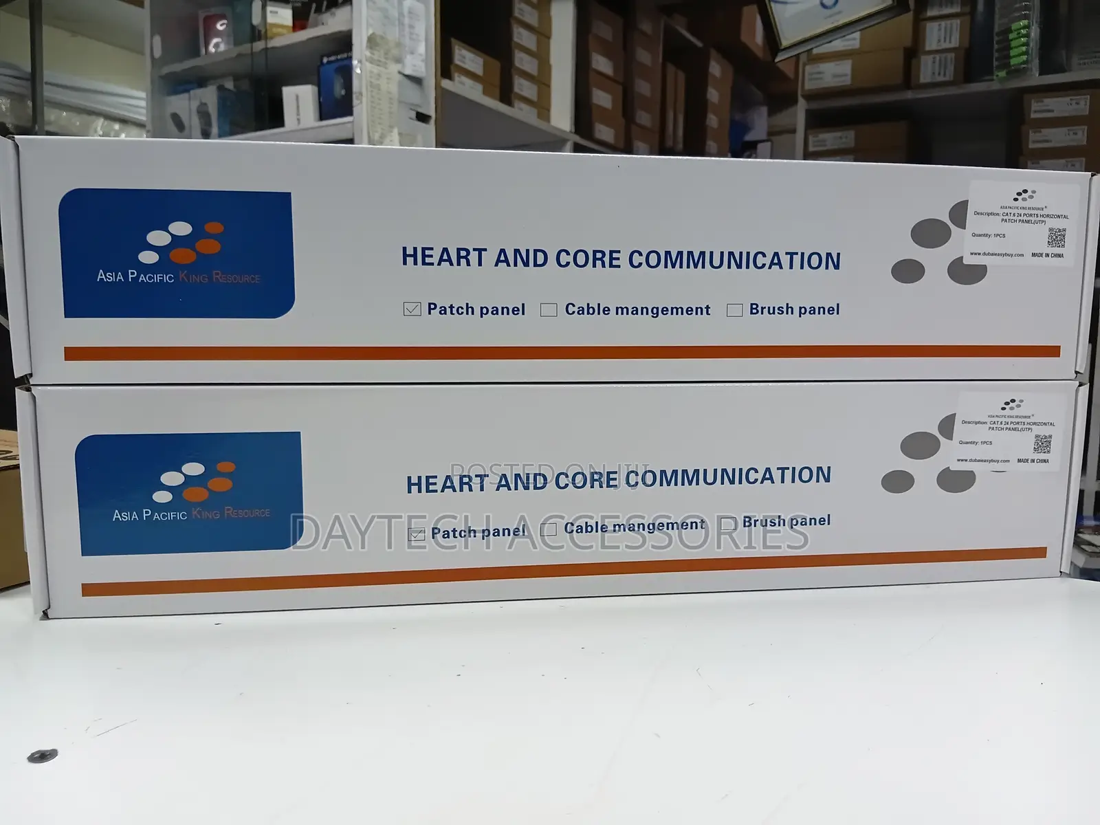 24 Port CAT6 Patch Panel Cable Manager
