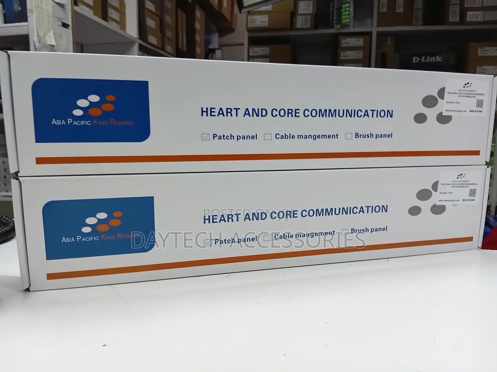 24 Port CAT6 Patch Panel Cable Manager