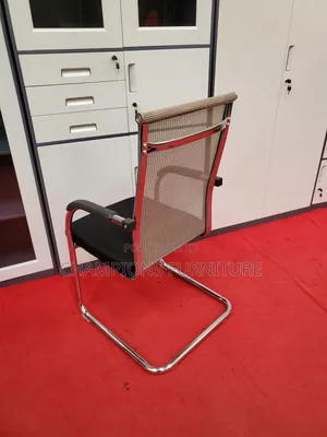 Two Toned Mesh Visistors Chair