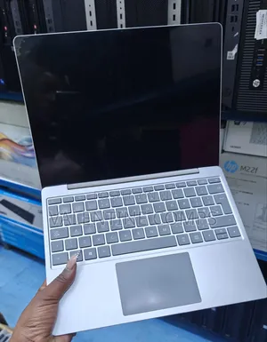 Laptop Microsoft Surface Go 16GB Intel Core i5 SSD 256GB