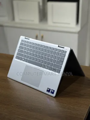 New Laptop Dell Inspiron 14 Plus 7440 16GB Intel Core i7 SSD 1T