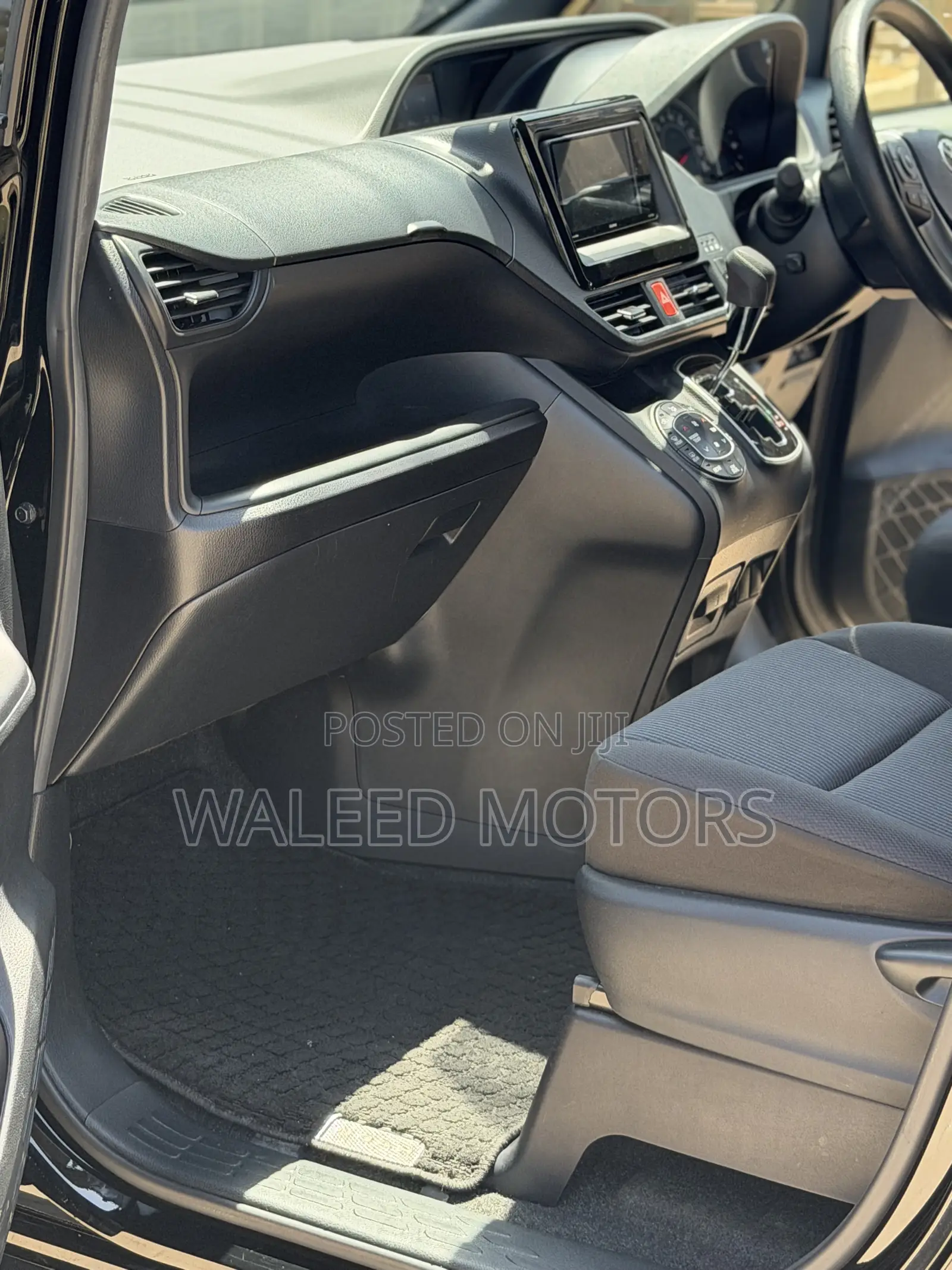 Toyota Noah 2019 Black