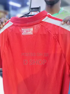Red Snapdragon Manchester United Football Jersey