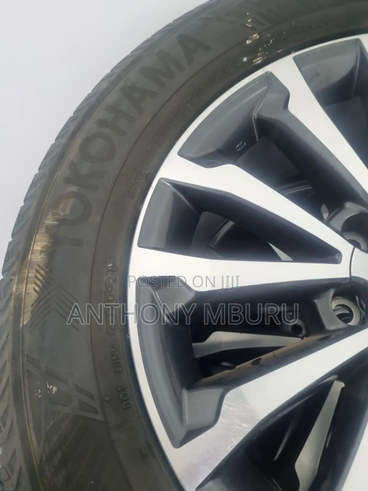Set of 4 Yokohama Geolandar X-Cv 275/55 R19 Tyres