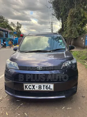Toyota Spade 2013 Black