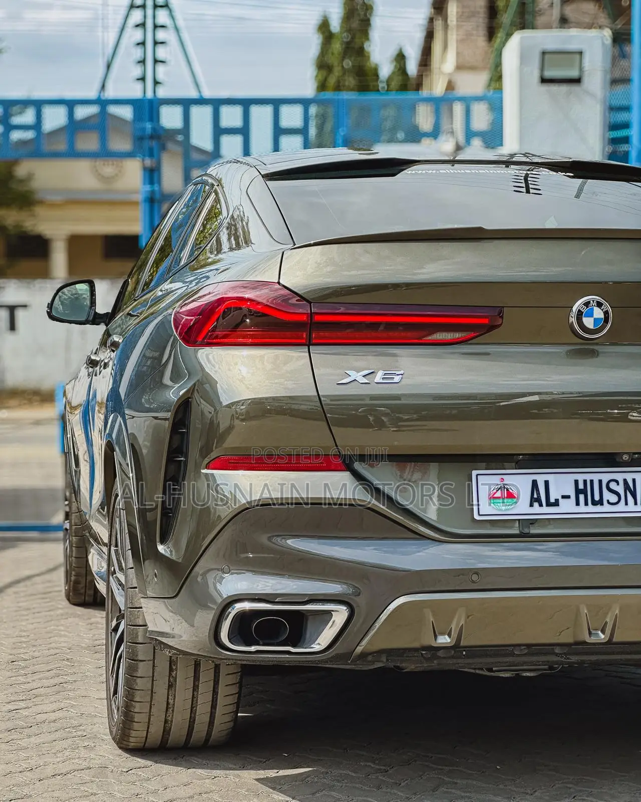 BMW X6 xDrive50i AWD 2020 Brown