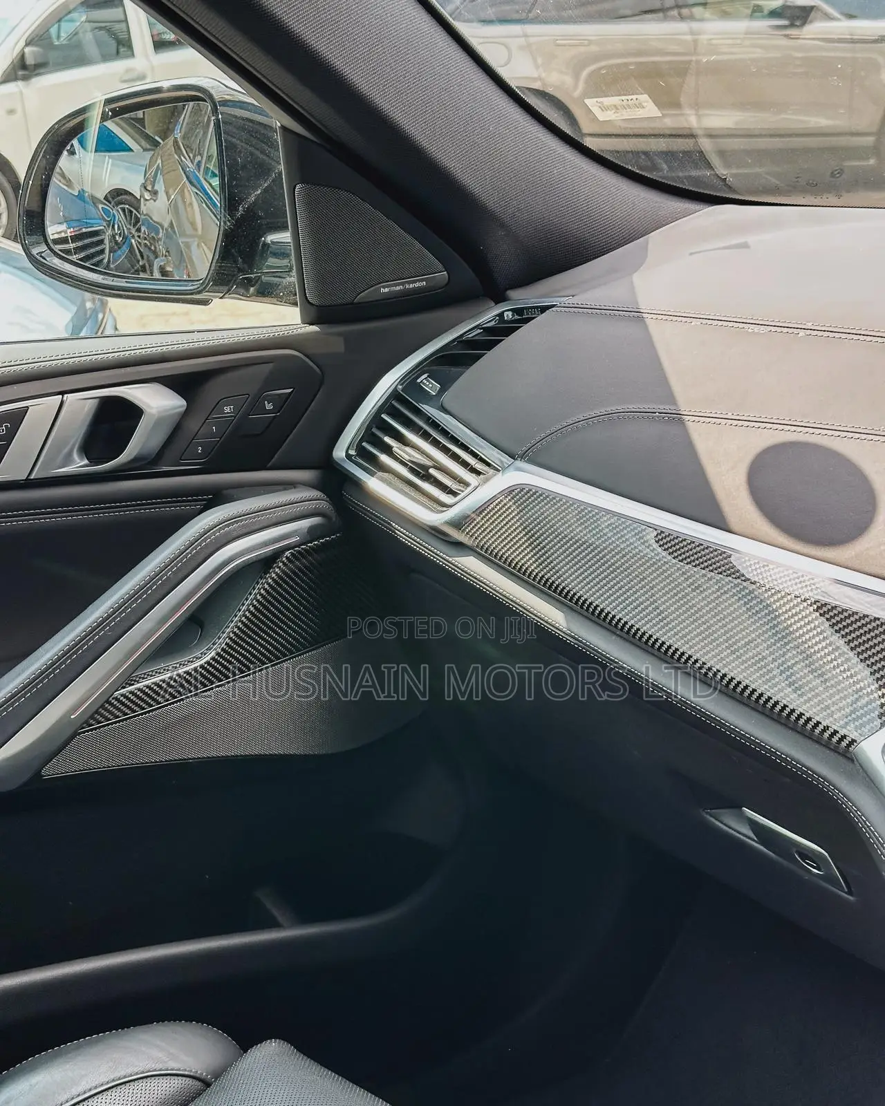 BMW X6 xDrive50i AWD 2020 Brown