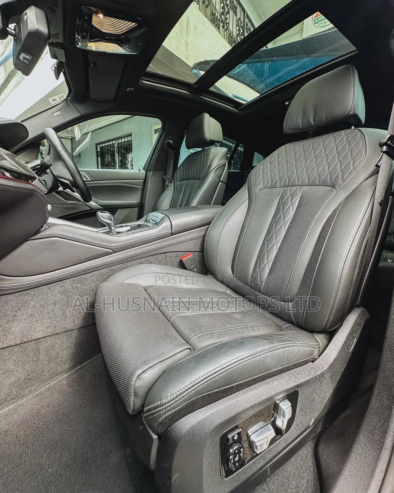 BMW X6 xDrive50i AWD 2020 Brown