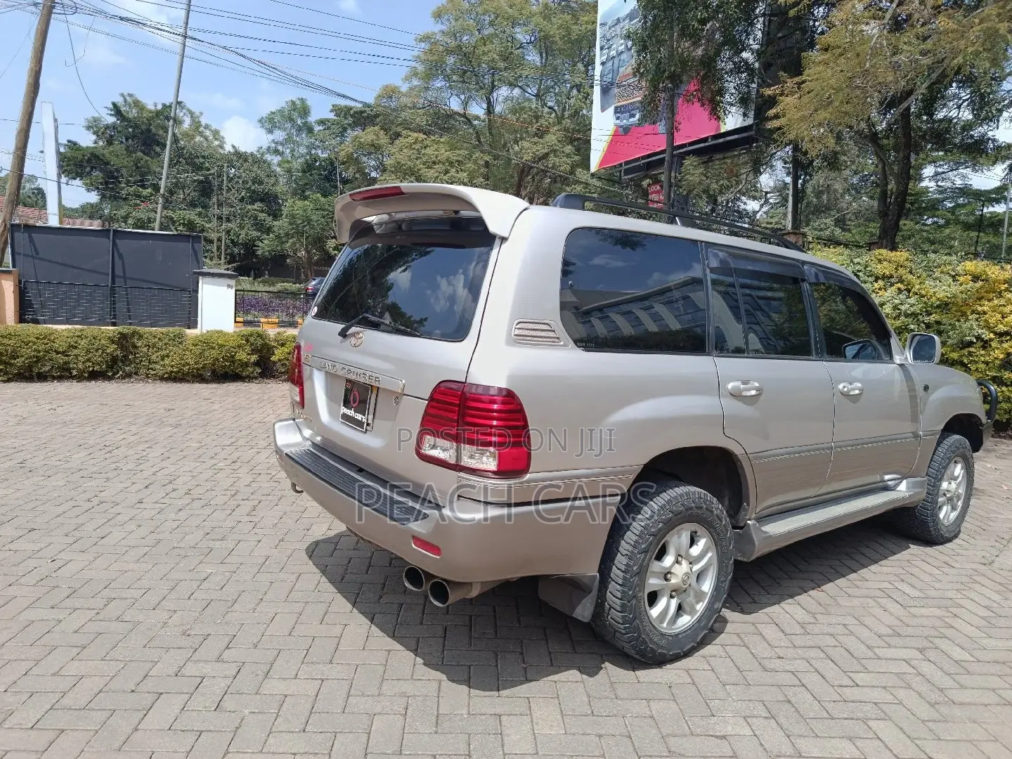 Toyota Land Cruiser 2003 Silver