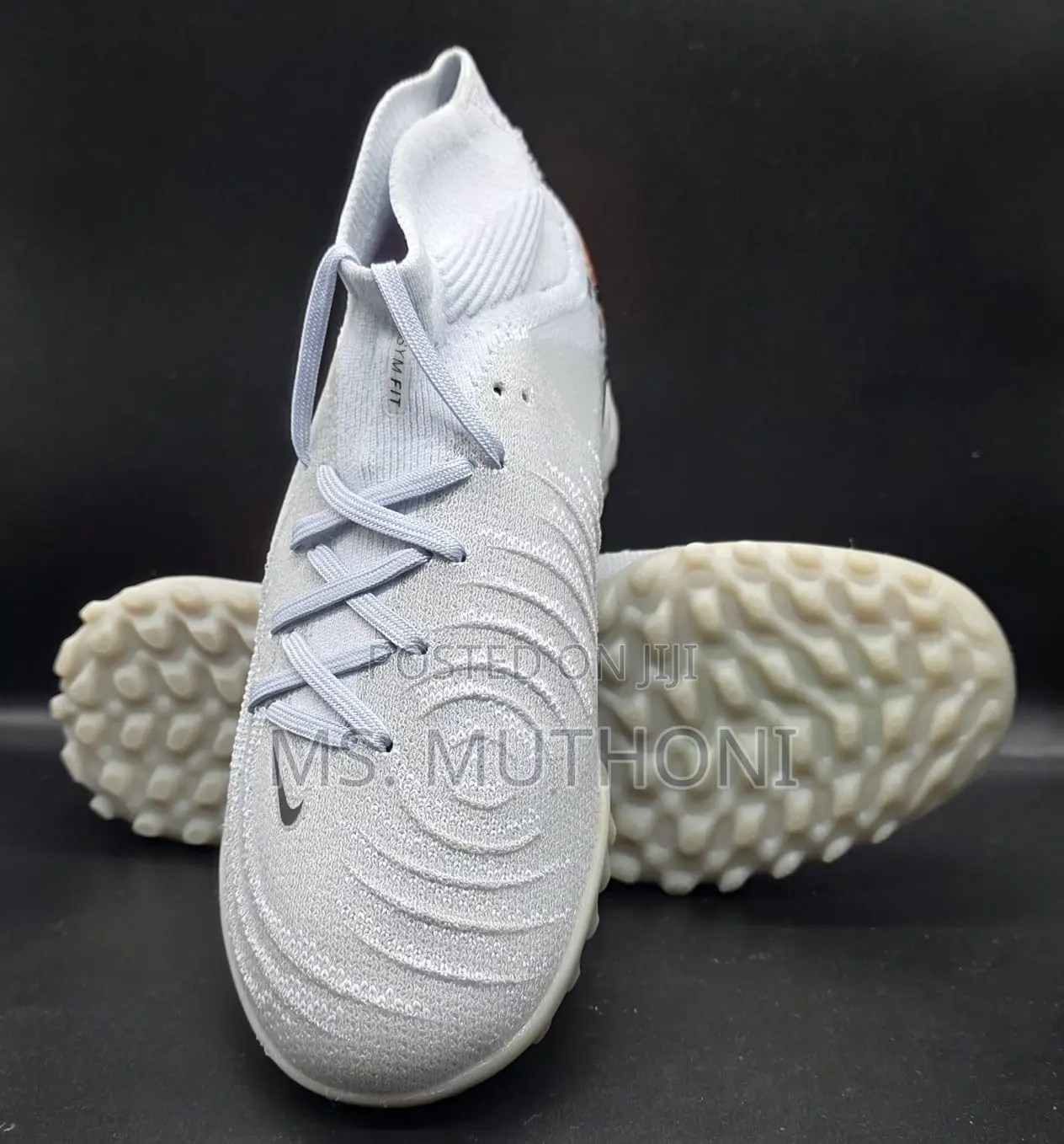 Vibrant, High-Performance Nike Turf Boots Size 38-45