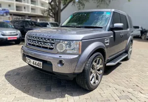 Land Rover Discovery 2011 Gray