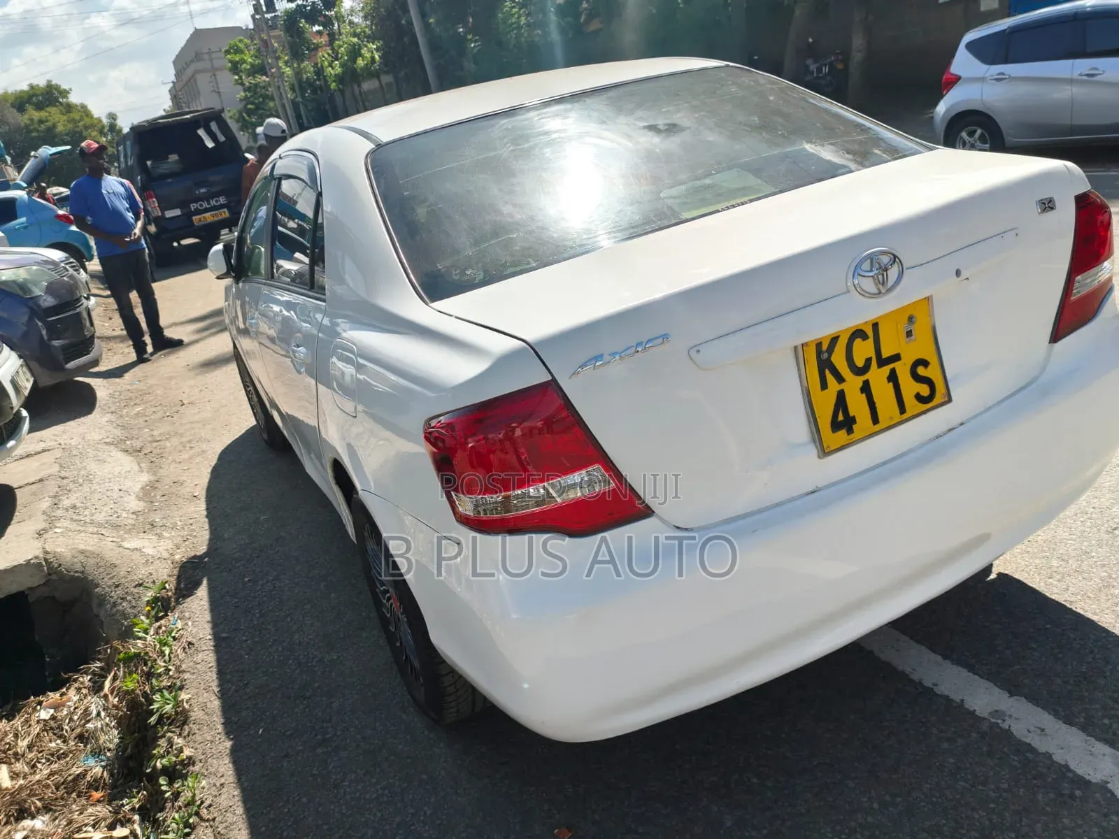 Toyota Axio 2010 White