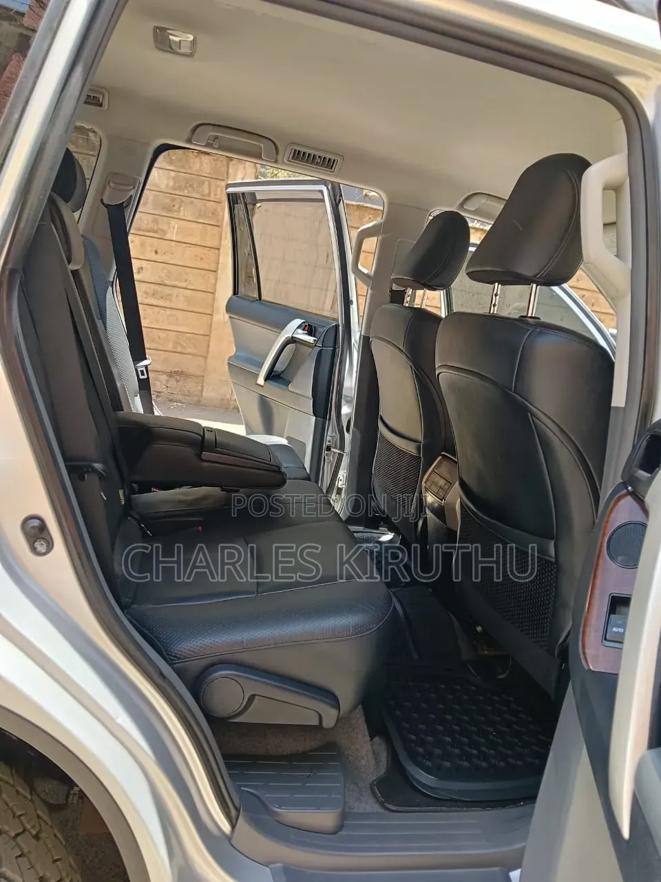Toyota Land Cruiser 2013