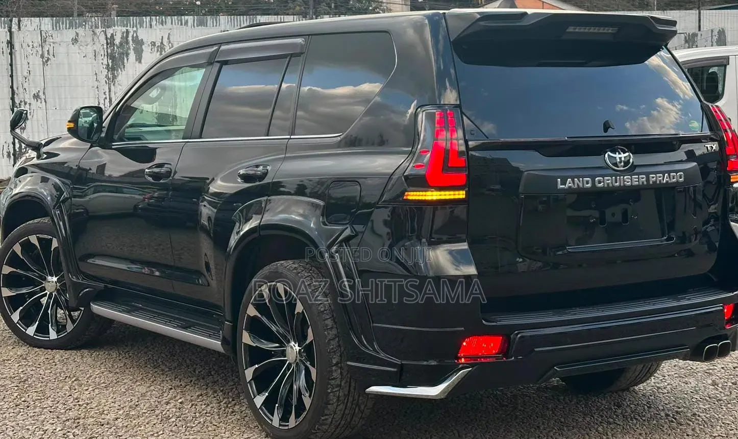 Toyota Land Cruiser 2019 Black